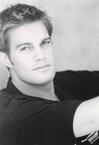 Geoff Stults photo